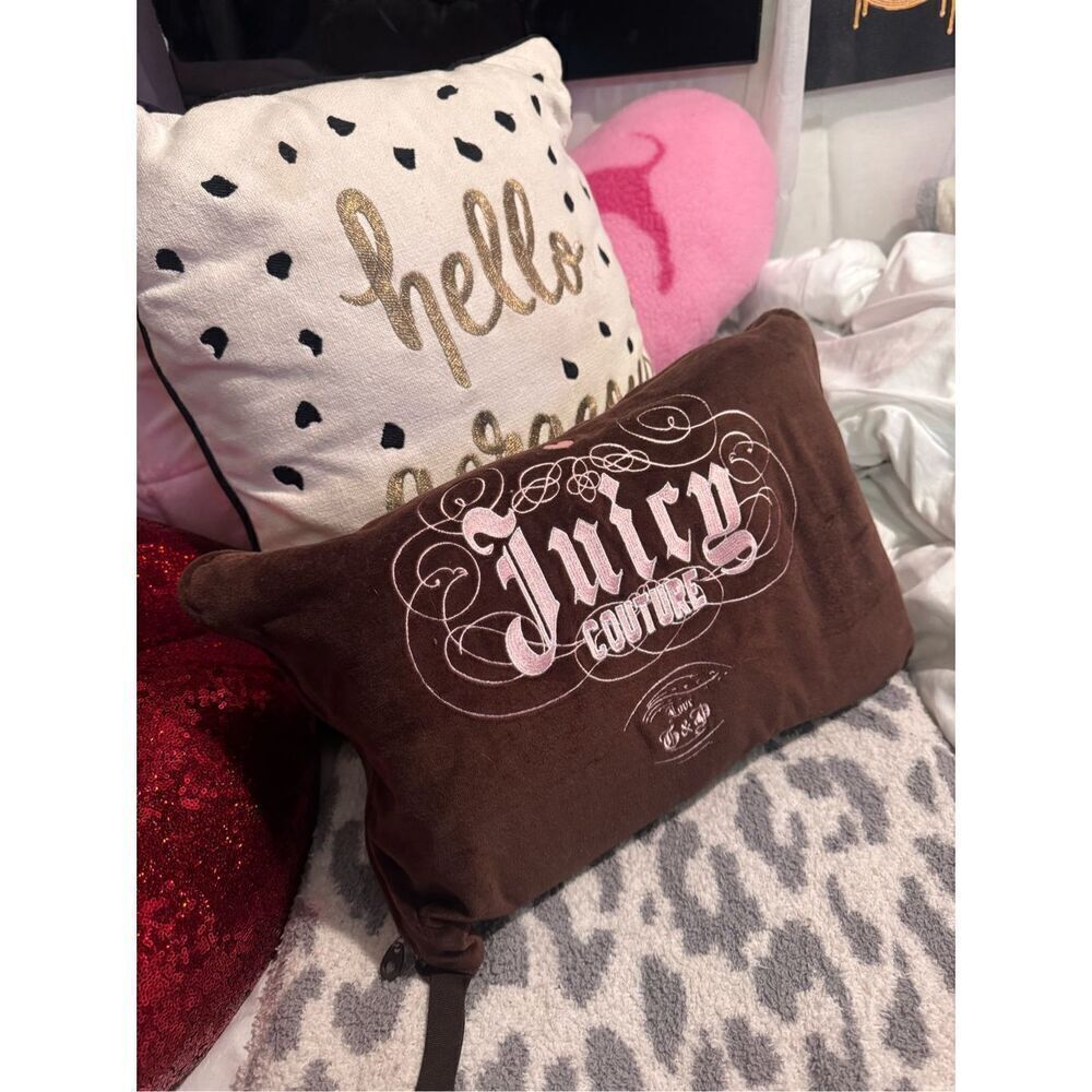 Velour black/pink Y2K vintage Juicy couture slumber party pillow/travel case